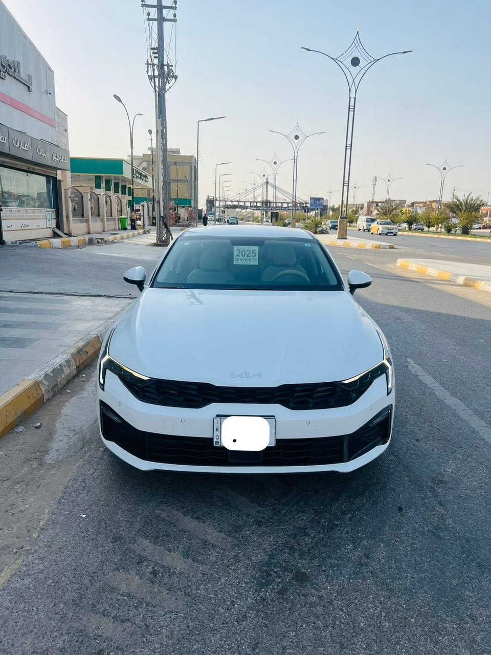 سياره للبيع Kفايف مديل 2025 خليجي ماشيه 32 الف رقم بغداد السعر خاص اتصل عل رقم *********** مكان سياره ناصريه
