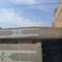 ٢٠٠م • ٣ غرف • خدمات كاملة