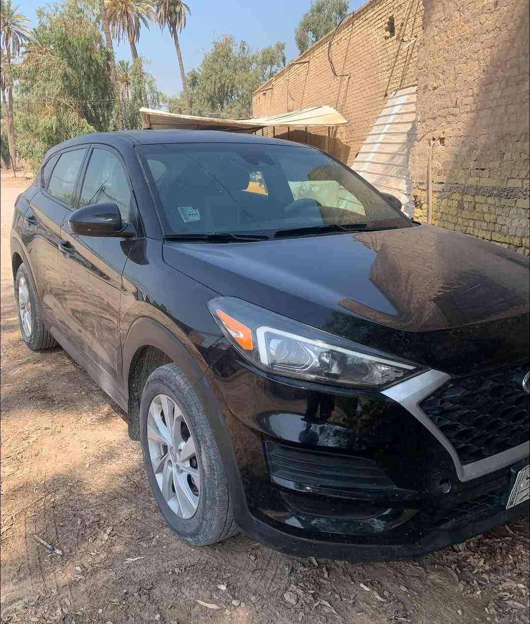 توسان
مديل 2019
رقم بغداد ب اسمي 
وارد امريكي - بيهة بابين الصدر ولخلفهة
سياره جديده حلوه
مواصفات شاشه كبيره هاندبريك دكمه وباقي مواصفات معروفه
مكان سياره بابل 
للاستفسار:*********** 
ترهم مراوس حسب القناعه
