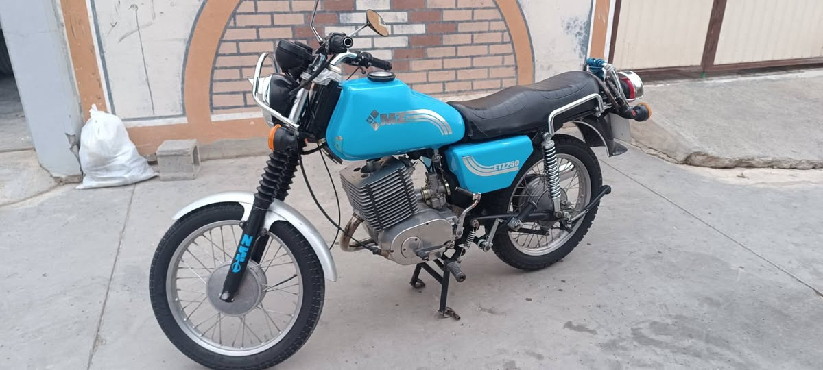 ماطور MZ • موديل 1982 • ماكو رقم