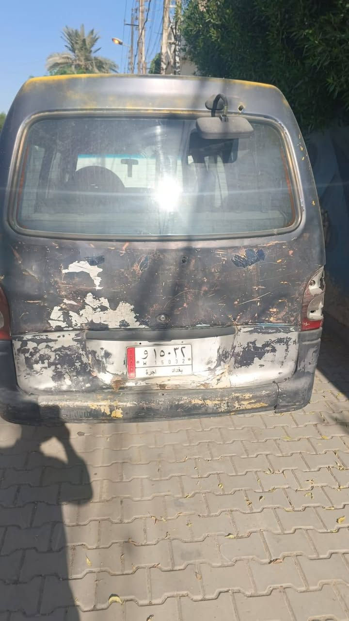 السلام عليكم
هوندا باص موديل 95
ب اسمي السياره مكينه وكير مال بستا سياره جاهزه كهربائيات بس بيها صوت بل اكسنت خفيف الهئيه والغرامات مصفره السياره و التحويل او وكاله عامه  الاستفسار عل خاص *********** المنطقه /العامريه سبعه نسيان السعر /25 وبيها مجال بسيط
