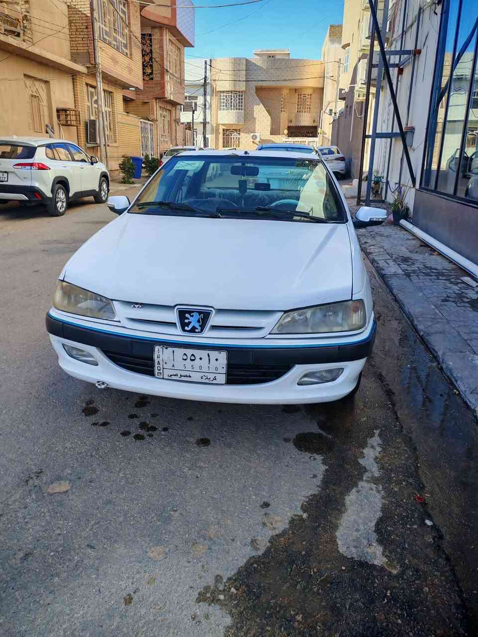 السلام عليكم 
بيجو مديل 18للبيع  
العنوان نجف 
السياره بيها 3 قطع والباقي شوف العين 
وبيهيا خيط بخار قليل بلا تنقيص 
السعر 48
***********
بلا مراوس
