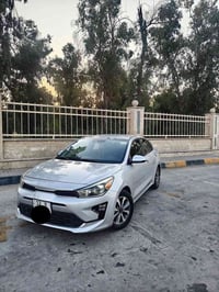 كيا ريو موديل 2023  فول بصمه ويلكب لايت عدسه ابلادي    رادارات خلفيه ا...
