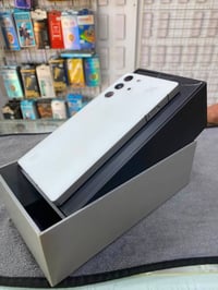ريد ماجك 10 برو ذاكره 256 120 فريم ببجي مروحه داخليه  كارتونه وغراض كا...