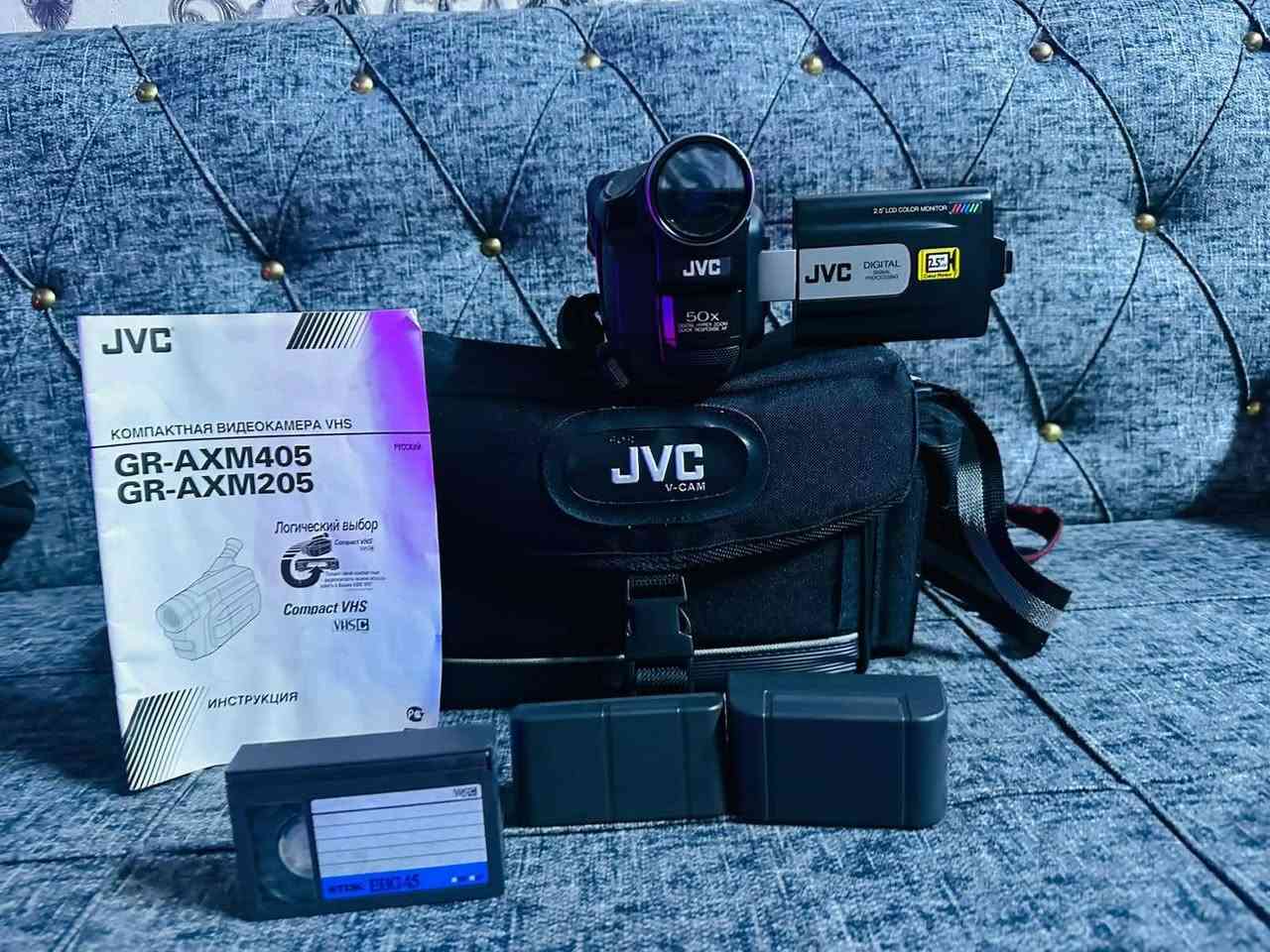 كامره كاسيت 6ملم • ماركه JVC • دبل بطاريه