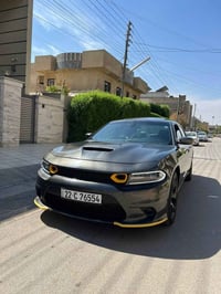 جارجر 2020 sxt حدادية كاملة قبل اسبوعين مسويلها  ماشية 102 ميل للامانة...