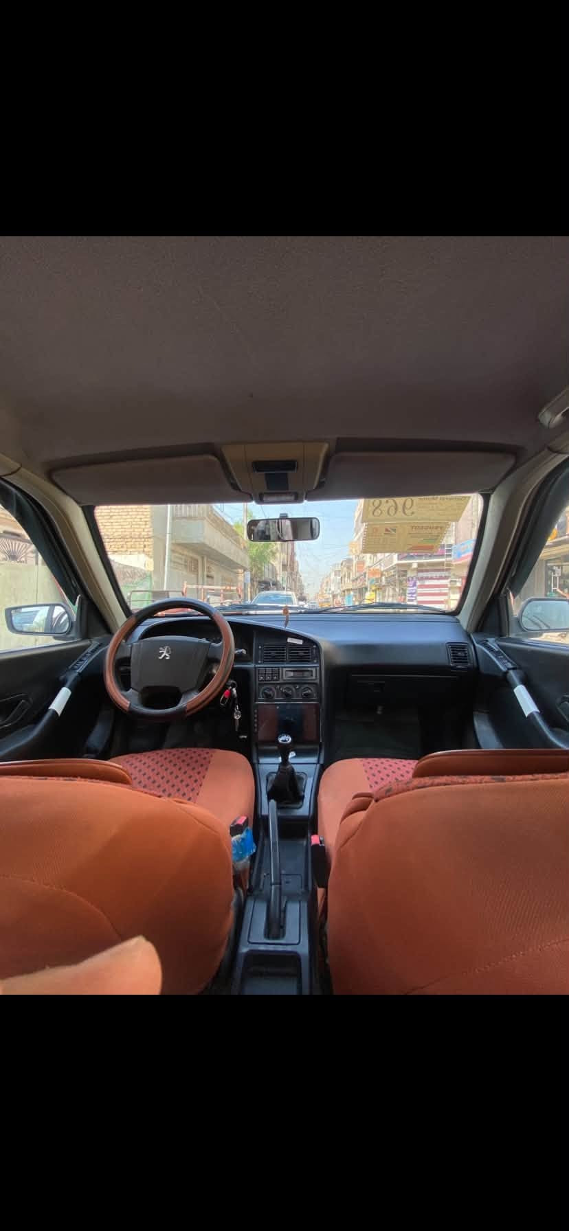 السلام عليكم انتصال عل رقم او وتساب مامتواجد عل فيس (***********) بيجو 405 جيلكس مديل ٢٠٠٩ رقم بغداد الدولي انكليزي سنويه جديده ) مكينه جديده بدون تنقيص ولا تبخير كير تخم تاير جديد باتري جديد جامه اماميه جديده باور جديد لايت زنون صدر شاشه تاب لاضربه ولا صبغ فقط بنيد تبديل مال شركه ) عنوان بغداد الحريه سعر ٣٤

نص مكتوب في الصور:
- قص