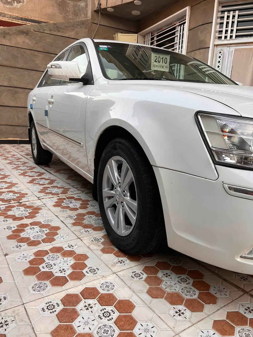 الي يدور نظيف و جمال وكفاله ‼️
سوناتا موديل 0️⃣ 1️⃣ 0️⃣ 2️⃣ خليجي
المحرك  ٢٤٠٠ وبحاله ممتازه
تبريد ثلج خير من الله
تخم تاير جديد 
حداديه جديده 
شاشه وكامر تحكمات ستيرن
كشافات ولدات زنون
السياره جديده جدا وجاهزه من كولشي
مكان السياره بابل المركز للاستفسار ***********
السعر ١٣٧ وبيها مجال
