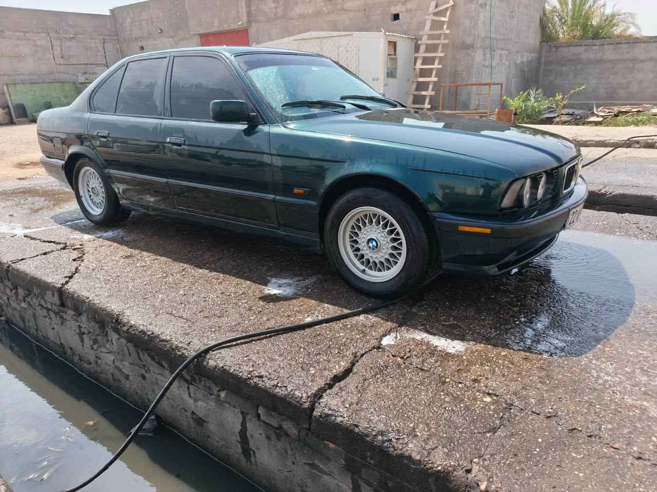 بي أم 525 • ١٩٩٥ • رقم اربيل