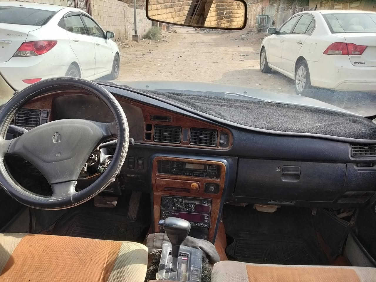 سلام عليكم 
ارنب فنصه موديل 1995قادسيه 
كير ومحرك ونجي 
تبريد شغال بس عوزه غاز 
رقم انكليزي 
السياره بأسمي 
مكاني دوانيه 
السعر 50
رقمي ***********
