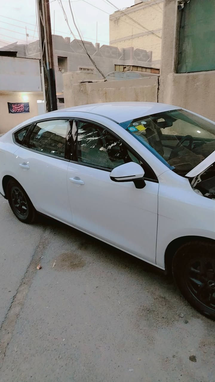 فدوه لعمرك كلشي اكو عجبك السعر هلا بيك معجبك تلكي الأحسن منه يروحي

م/ BYD seal 5 مكفوله

سياره ماشية 8 الالف

موديل 2025

بصمه وكرت

شخط فقط واحد بالدعاميه مكحل

السعر 19 و 800 قفل قفل 

اتصال فقط ما متواجد على الفيس  

مكان بغداد الشعب ***********
