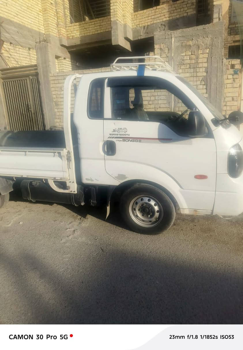 السلام عليكم كيه نثيه كفاله مديل ١٦رقم بغداد مسكر بلادي سعره ١٠٥
مكان بغداد الشماعيه ***********

نص مكتوب في الصور:
- CAMON 30 Pro 5G 23mm f/1.8 1/1852s ISO53
- CAMON 30 Pro 5G
- 23mm f/1.8 1/715s ISO51
