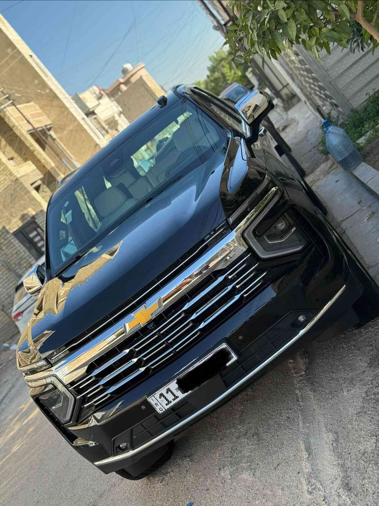للبيع تاهو برايمر PREMIER خليجية موديل 25 ماشية 13 الف كيلو وكالة المنصور  بعدهة بالضمان رقم بغداد بأسمي كفالة عامة عدا رصعتين pdr اعلى مواصفات  ١/١:
شاشة كبيرة متصلة
جكات 
داتا شو (عرض على الجامة الامامية)
بانوراما
كامرات 5 محيطية 360 درجة
٣ شاشات
عدادات شاشة دجيتال
رادار امامي + تحديد مسار
رادار جانبي + نقط عمياء
دوسات كهرباء + انارة led
سستم صوت BOSE
ثلاجة
كشنات جلد ابيض خزن ميموري + هزاز كشن
تبريد تدفئة كشنات امامي + خلفي تدفئة
منافذ شحن usb,hdmi,typeC
ويل حجم ٢٢  كروم 
اشاير مري + مري شفط + هيتر مري
جنطة كهرباء + ستيرن كهرباء
سايد بريك بصمة
داخل ابيض + صاج ملكي
حساس امامي + خلفي
فور ويل
وباقي المواصفات المعروفة  والسعر 67,300$  الف للاستفسار ***********
