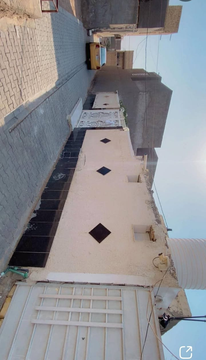 بيت جاهز • ٣ غرف • ٢٨٥م