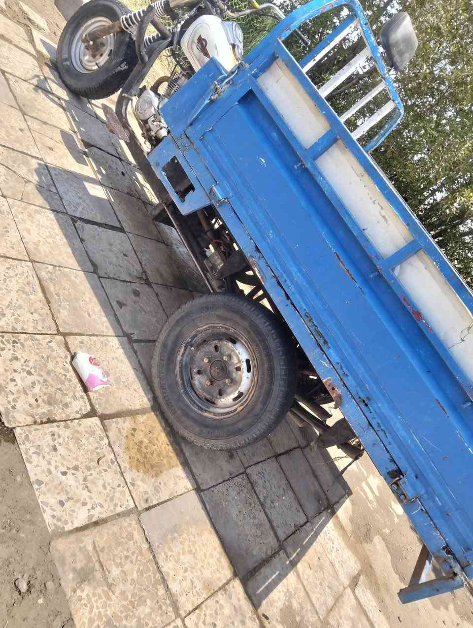 السلام عليكم ستوته للبيع موديل 14 كلك كلك سعرها 750 وبيها مجال بسيط ***********
