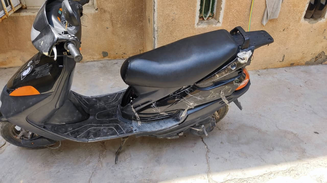 دراجه نظيفه فراشه لبيع ***********
