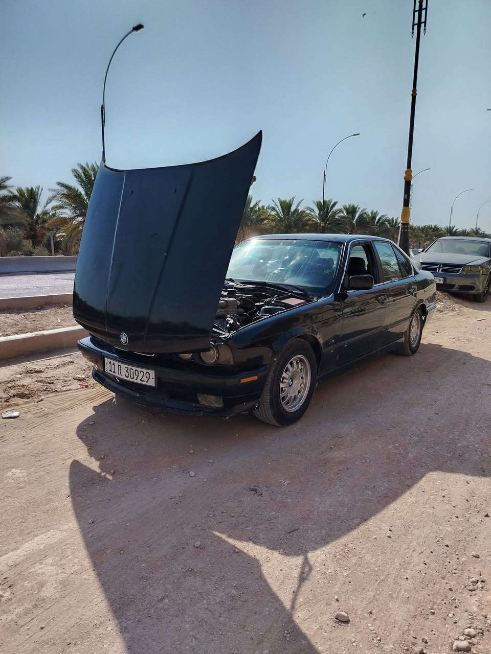 بي ام 535 رقم بغداد دولي باسمي سنويه 31 موديل 89
سعرها 47 وبيها مجال بسيط للشراي
مكاني كربلاء
جير ومكينه وحداديه جده وتبريد ثلج
***********
