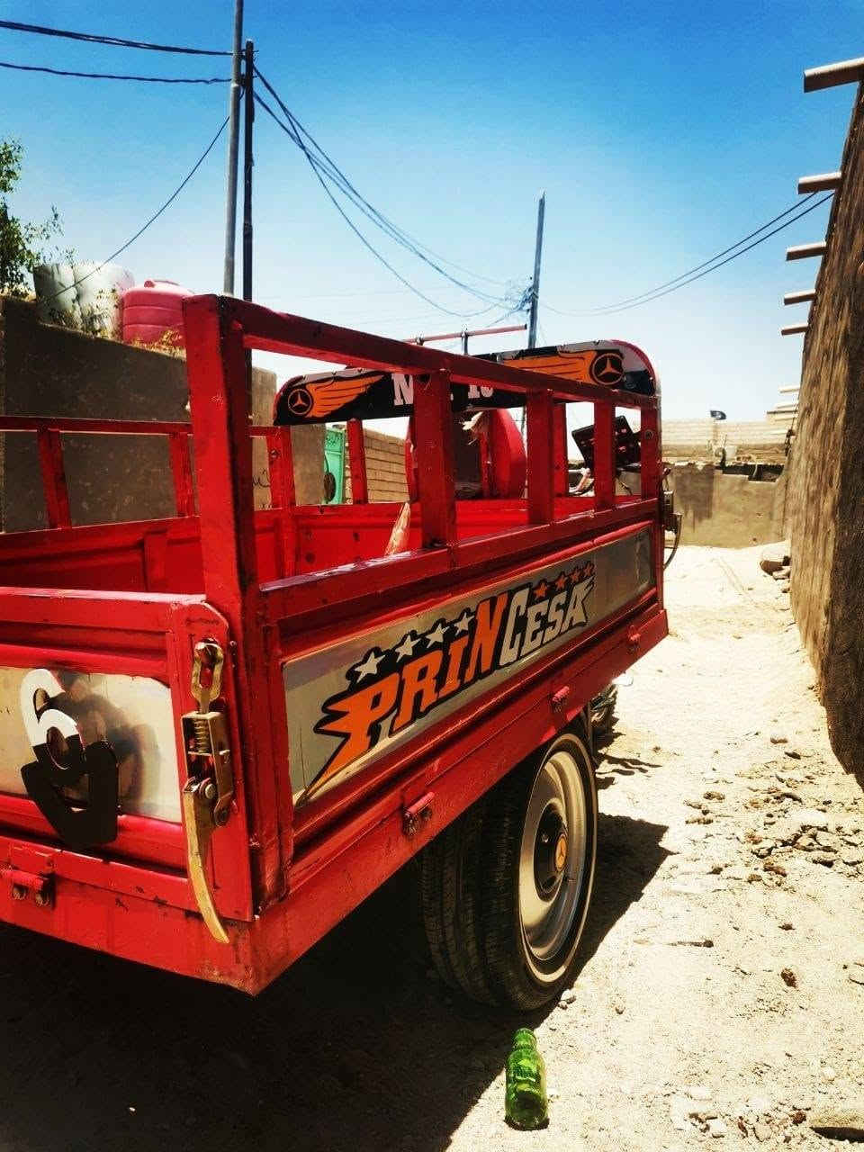 البصرة الزبير/ صحفيين
السعر مليون و 500 الف
اوراق 
الرقم *********** للتواصل
