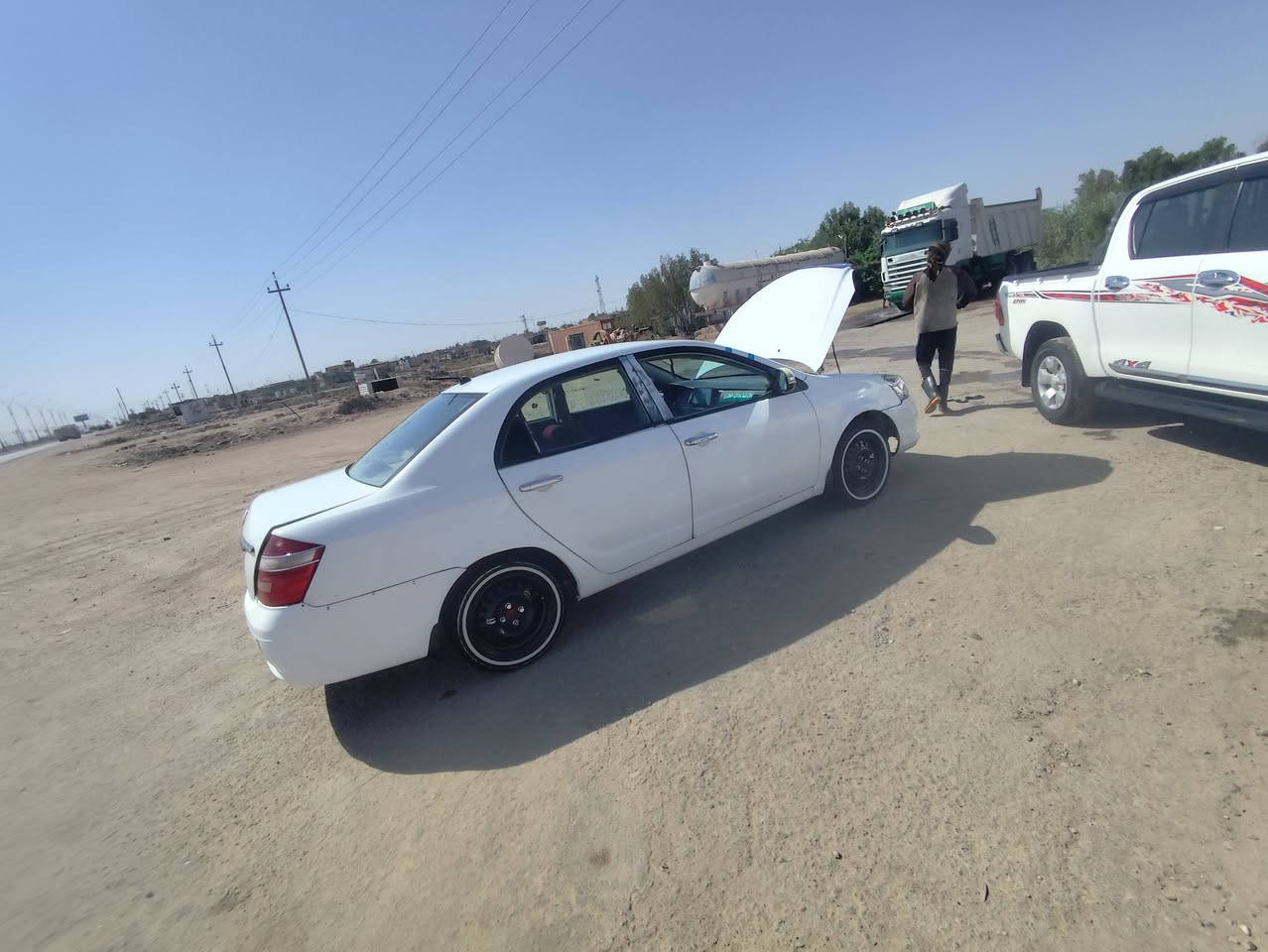 سلام عليكم للبيع  او مراوس بجلي نضيفه صفره ونطي فرق جلي موبل 13  كير عادي بلاد كير جديد مكينه صار شهر من شادهه   مصبوغه عام جماليه ملكط خياسات رقم ذي قار سنويه 30 نتهاء  بسمي حداديه 80 عوزها غاز لتبريد لايتات بك لايات جدد دعاميه جديده راديترات 2جدد نوزلات جويتر جديد  مكاني ناصريه 
سعر 37وبها مجال 
سياره بسمي مداور ثاني يوم 
رقم ***********
