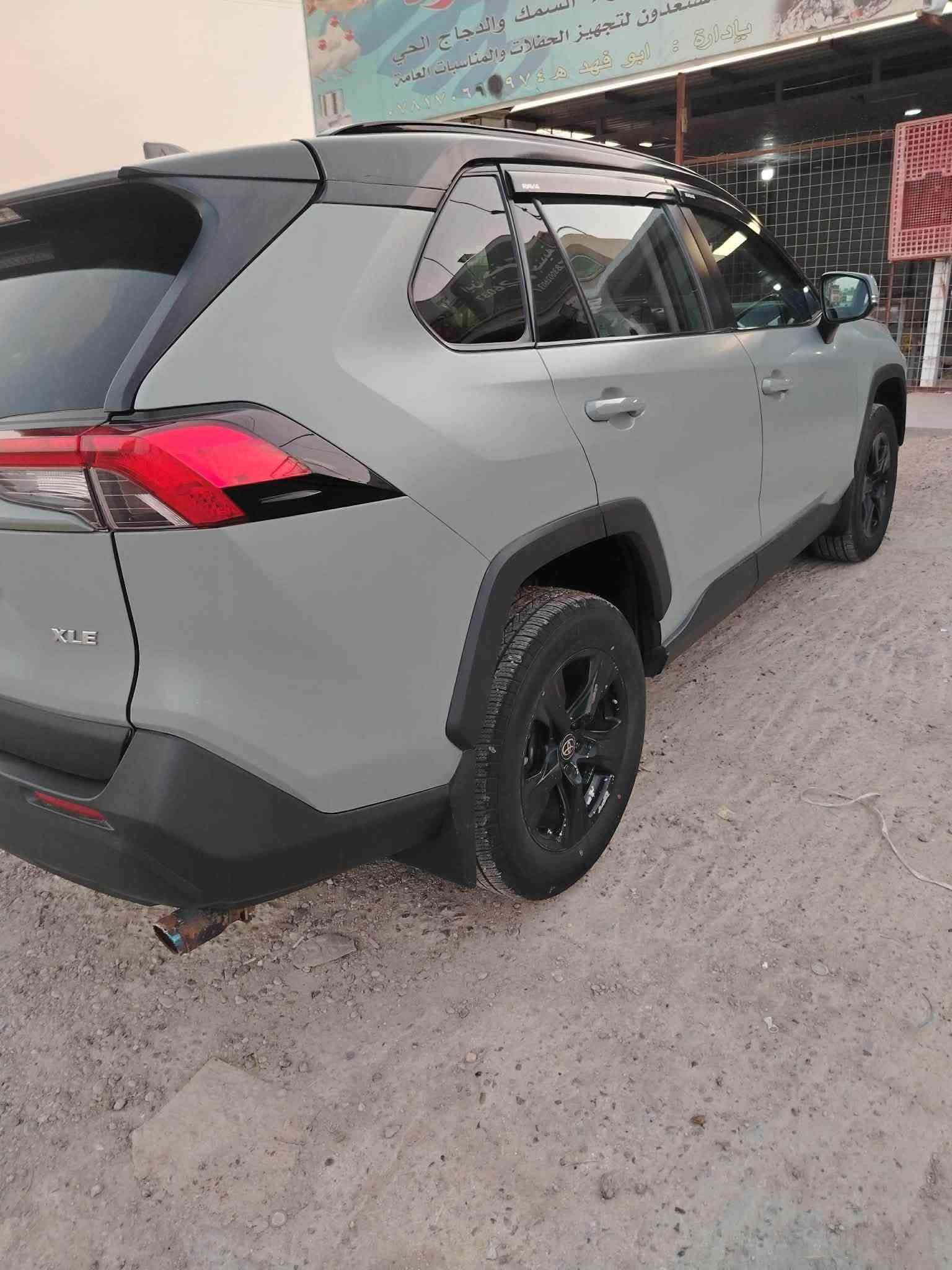 🚗 للبيع راف فور 2022 XLE فتحة

📍 الموقع: أربيل
🔹 ماشية: 55 ألف كم
💰 السعر: 202 ورقة، وقابل للتفاوض

📱 التواصل واتساب فقط: ***********
⚠️ الرقم واتساب فقط، وما عندي عليه خط اتصال.

للجادين فقط.

نص مكتوب في الصور:
- Price & Histor...
- helperbot.com
- Search by VIN or Lot #
- Lang:
- en
- Catalog / TOYOTA / LE / 2022 Toyota Rav4 Xle
- 2022 Toyota Rav4 Xle vin:
- 2T3W1RFV0NW193042
- All photos in HD quality
- On-line chat