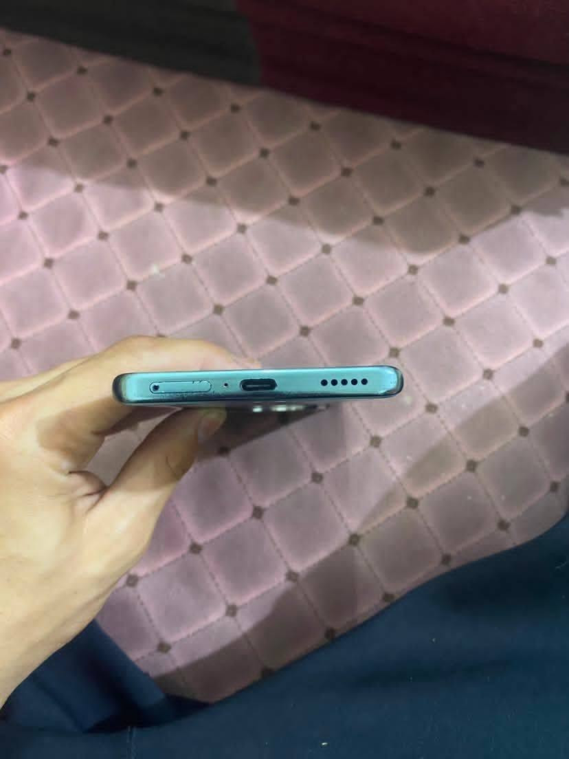 سلام عليكم هونر اكس 9b 5G الجهاز كلش نضيف وما مفتوح جهاز بلادي ذاكره 256 كلشي بل جهاز شغال كامره مالته كلش حلوه يدعم الشحن السريع الجهاز للمراوس او للبيع  شعندك جهاز راسلني على الواتساب *********** متواجد فقط واتساب وفيس بوك العنوان ديالئ كنعان
