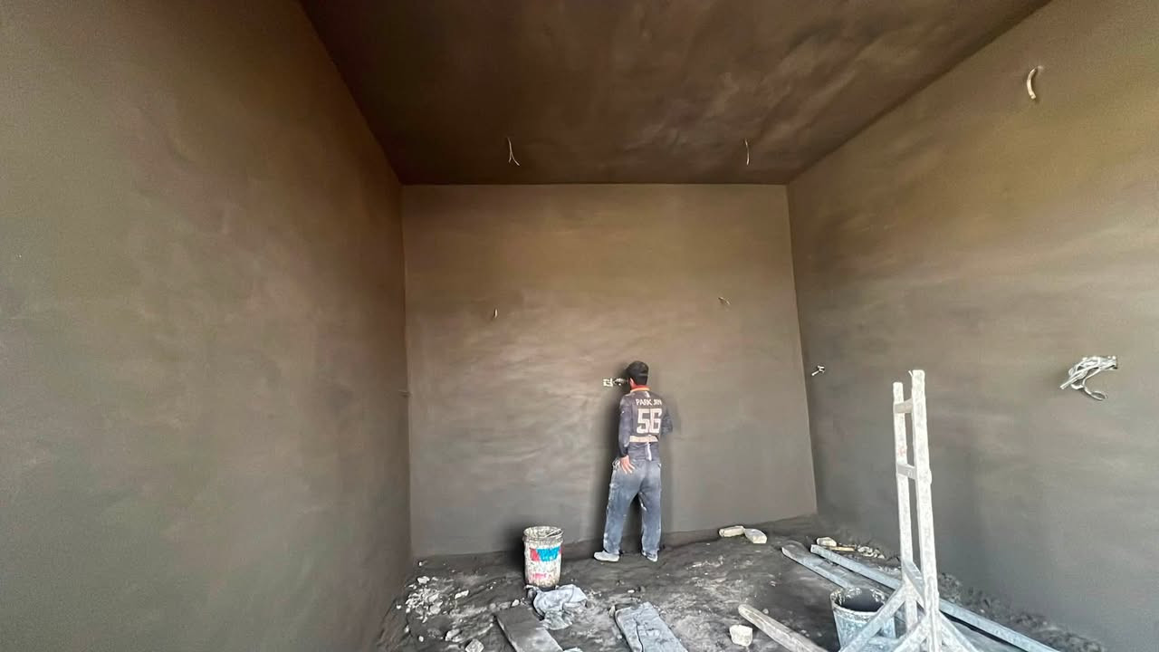كادر لبخ شغل درجة اولى 
سقل ناعم 
تصفير مساطر 
جراره 
تقطيع واجهيات 
والشغل هو لي يحكم 

***********
