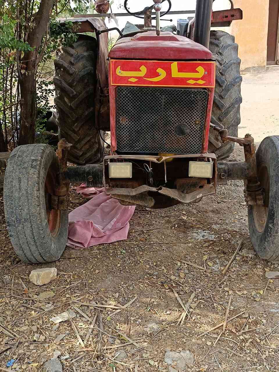 السلام عليكم عنتر 71موديل 81
بدون جاهز للكراب جهاز رفع جديد سلف كير محرك 
كعربائيات شغاله نضافه تكدر تكول 80/100
وراها خرماشه معدلان السعر 4مليون وبيه مجال شويه
ذي قار الرفاعي ***********
