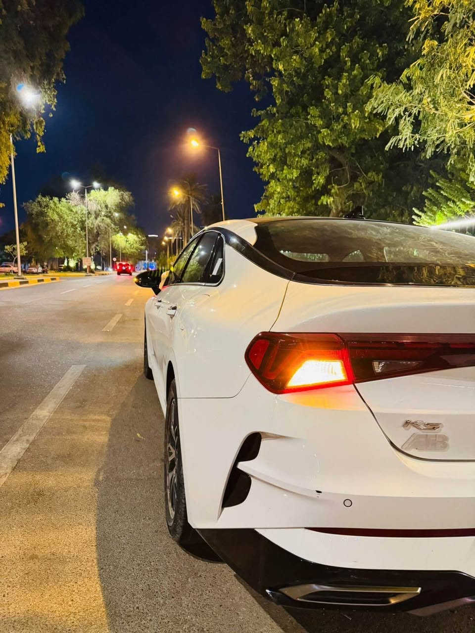 K5 2021

خليجي وكاله NIM

رقم اربيل الجديد بسمي هزه وسنويه جدد

السياره فول مواصفات 1/1 

مكينه 2000 دوش المرغوب

بنيد مبدل وكاله اثر طخه سطحيه بسيطه بدون اي داخل وبنيدها القديم موجود ومكانين بارد فقط الباقي كفاله عامه 

مكان السياره بغداد الكرخ 

‭ *********** بغداد, العراق

