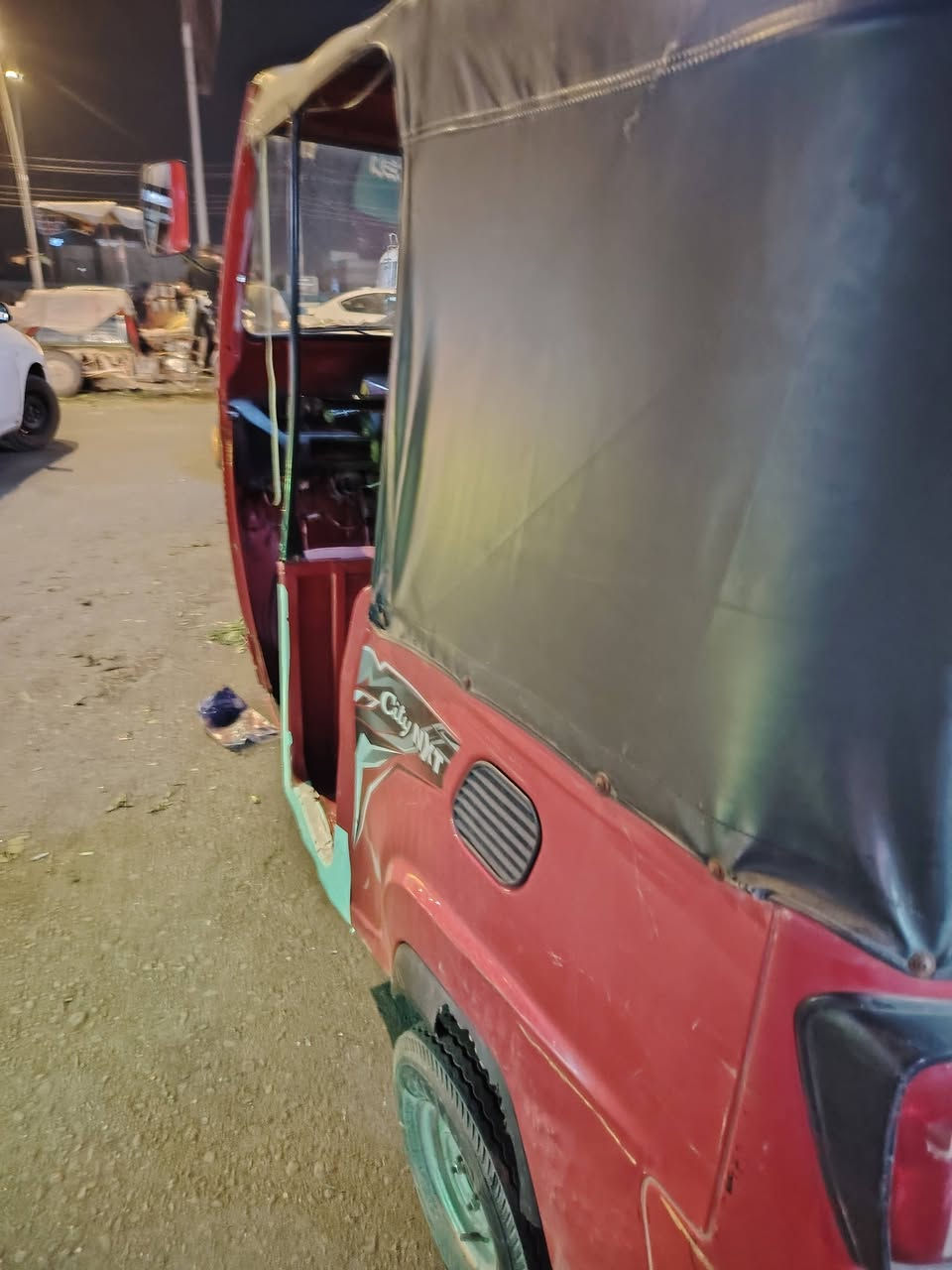بياجو مديل ٢١ محور تي في اس كفاله
تكتك  اوراق  اصوليه كبل تترقم جاهزه للشغل بيها نقوصات بسيطه  سطاب وكهربائيات كلهه شغاله بس رادلهن ترتيب محرك مكفول من الفتح ومن التنقيص والتبخير محرك تيفي اس جديد كشرتهه حلوه تكتك نضيفه مال شغل شراي يتصل بي خير ويدلل *********** مكان بصره شط العرب الجزيره
