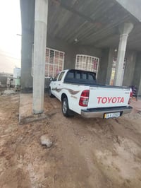 هايلكس • ٢٠١١ • كفاله عامه