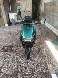 شحن • ٧ بطاريات • جديدة