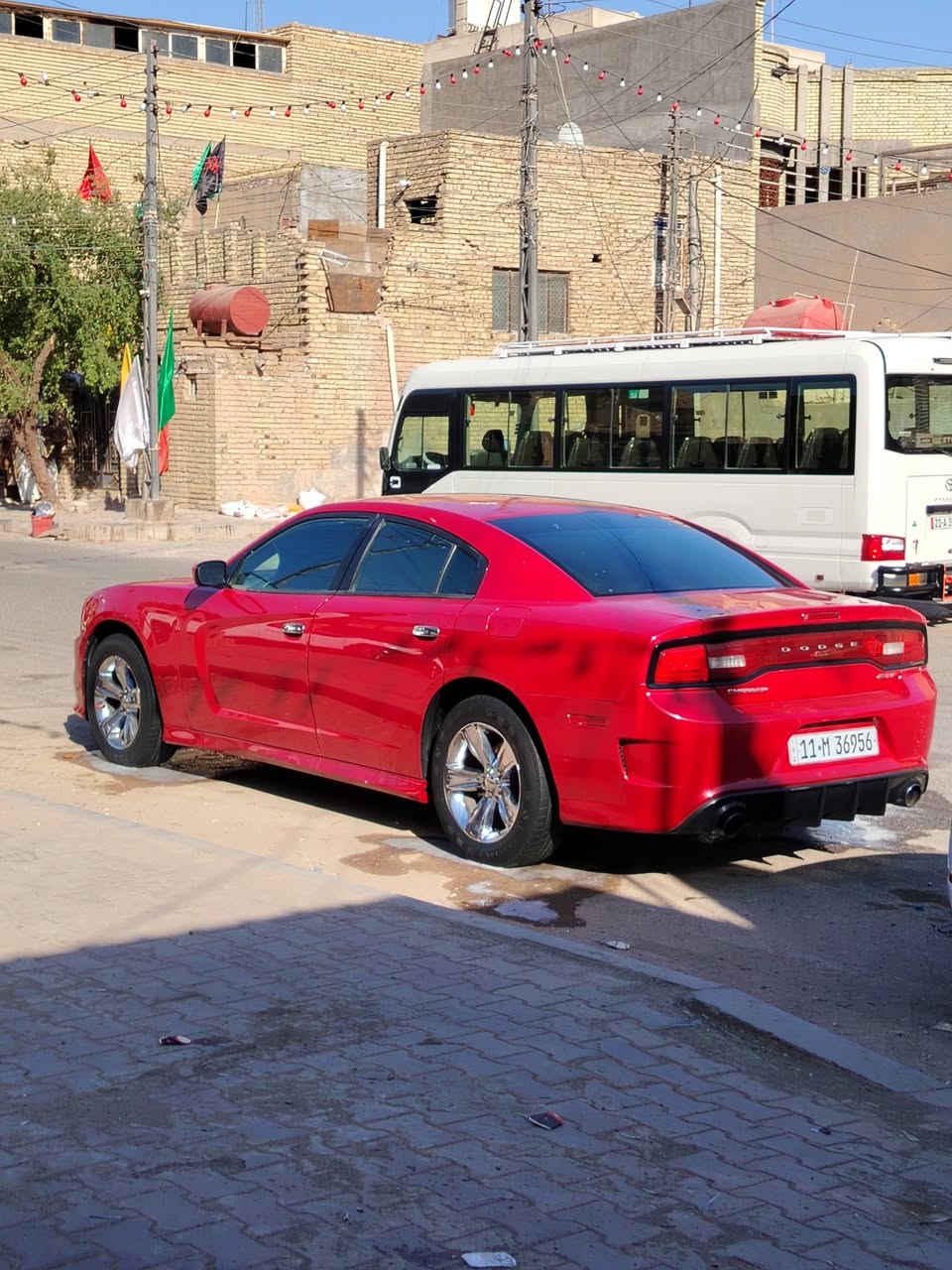 جارجر للبيع موديل 2013
رقم بغداد بأسمي سنويه جديده وهزه جديده 
گير ومكينه وأكسل كفاله 
شاشه جبيره
گير ماوس
عدادات 260
دعاميات SRT
باتري جديد جامه اماميه جديده
حداديه امامي خلفي قبل عشرين يوم فاتحن كله جديد
تايمن هسه فاتحه جديد
زوج تايرات قبل يومين من شادهن
السياره حادثه فقط دعاميه وهنا با عراق صار بيه صبغ صفحه العبري اثر شخوط بدون فتح بدون تبديل
*********** السعر(138)

نص مكتوب في الصور:
- @sr.i39