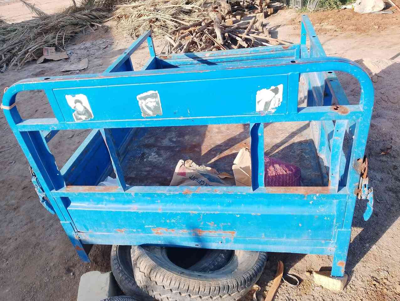 سلام عليكم بدي جمرة ستوتة للبيع ا هوة وصناديگة نضيفات
السعر 175مكاني ناصرية سيددخيل ***********
