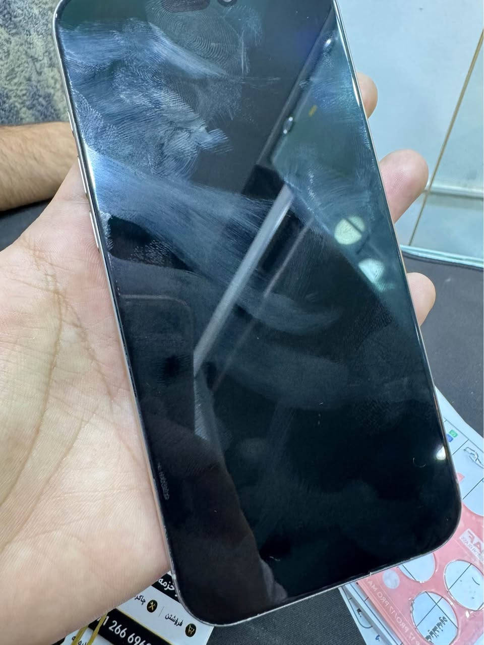 iPhone 16 pro max
موبایلێکی بێکێشە و پاک 
ڕەنگی ڕەساسی و زۆر تایبەت لای ئەم ڕەنگەی تاقانەیە و لە هەمووی جوانترە
٢٥٦ گێگا
پاتری ٩١
هیچ شتێکی نەگۆڕاوە
تەنها گڵاسەکەی ئەو شتە بچووکەی تیایە کە لە ڕەسمەکا دیارە ئەویش شتێکی بەسیتە و هیچ کێشەیەکی نیە 
بە نرخێکی کەم ٨٠٠ دۆلار فرۆشیار پێویستی بە پارەکەیەتی بۆیە بەو سعرە دامان ناوە❤️
گەیاندنمان هەیە بۆ هەموو شار و شارۆچکەکەیە
WhatsApp - ***********
Viber - *********** السليمانية, العراق
