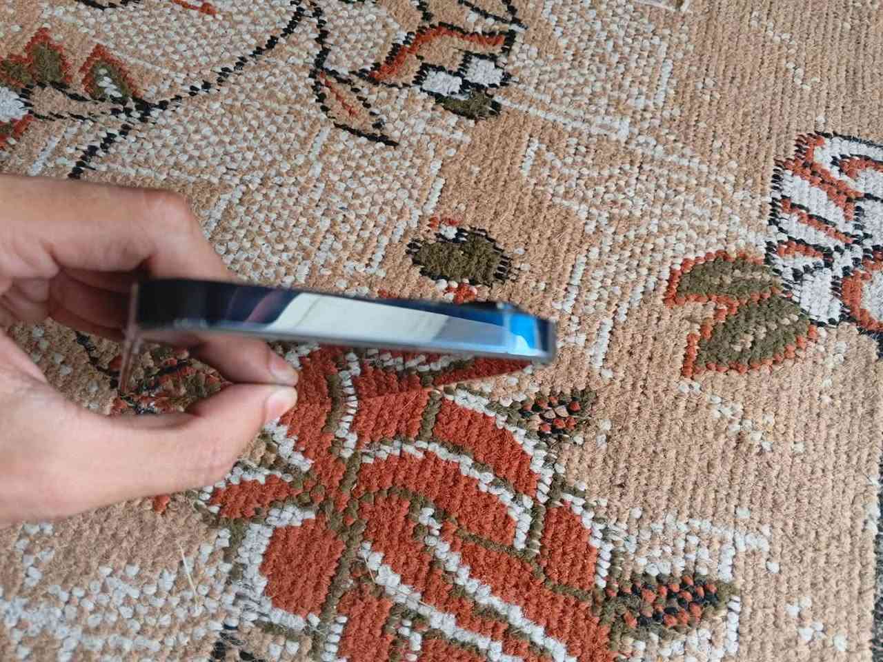 13برو ماكس
لون بحري كفاله
بس كسر بل ضهر 
لبطاريه 88
سعره 675وقابل للتفاوض 
مريكي
مكاني لمجر لكبير ناحيت لخير نهر لعز
متواجد فيس وتساب ***********
