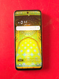 إنفينيكس (Infinix  Smart 10 للبيع ذاكره 64جديد  شاحنه بعده بل باكيت هي...
