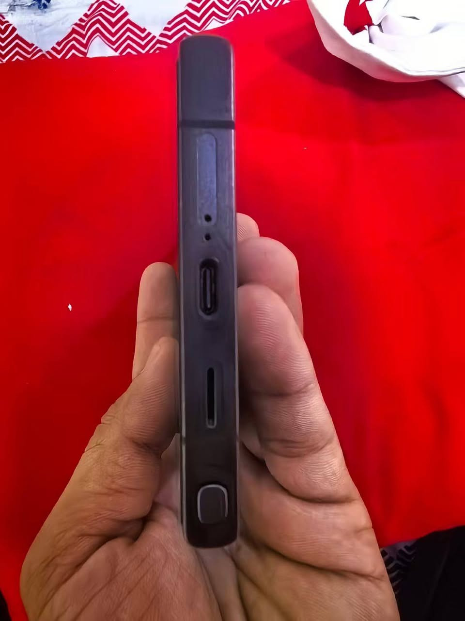 كلكسي اس٢٤اللترا ذاكره ٢٥٦
ملحقات كامله عده الكيبل كفر ولاصق شاشه وكارتون عربي شرق اوسط دبل شريحه 
بي فطر بسسط بالشاشه 
سعره ٧٥٠الف 
مكاني ديالى خانقين 
متوفر توصيل فقط باعتماد ***********
