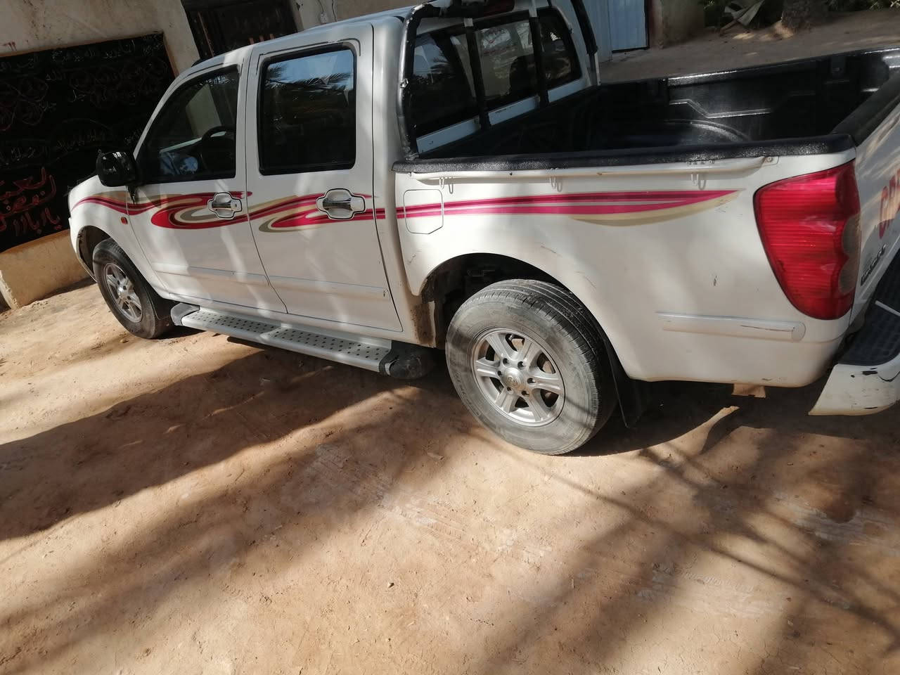 كريت ويل موديل 2018
جديده السياره استخدام شخصي مكفوله من كلشي 
لا حادث ولا خياس ارقامه انگليزي بالمرور 
تحويل ثاني يوم مكانه كربلاء المعهد التقني 
***********

