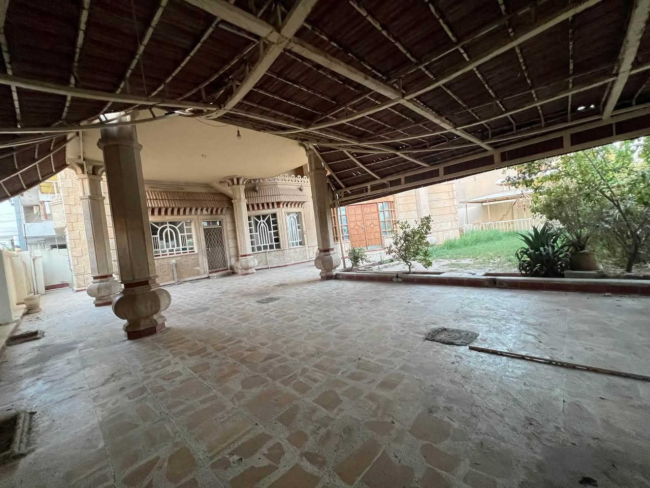 دار للايجار في طريق بغداد _حي الدولار المساحه 600متر ركن
يصلح شركات ومدارس اهليه ايضا 

لمعرفه الايجار اتصال بل رقم او مراسله صفحتنا ع واتساب 

***********
