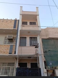 موجود بيت للبيع او لليجار مساحه 37 الواجه 3نزال 12.5محتويات البيت 4غرف...