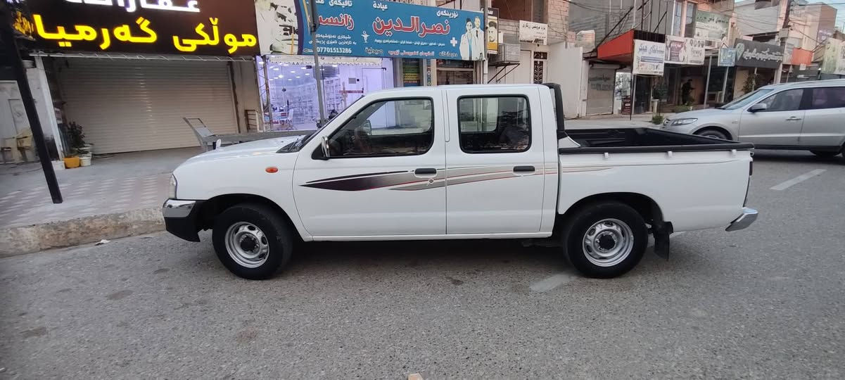نيسان ٢٠١١ • ياباني • بلا عيب
