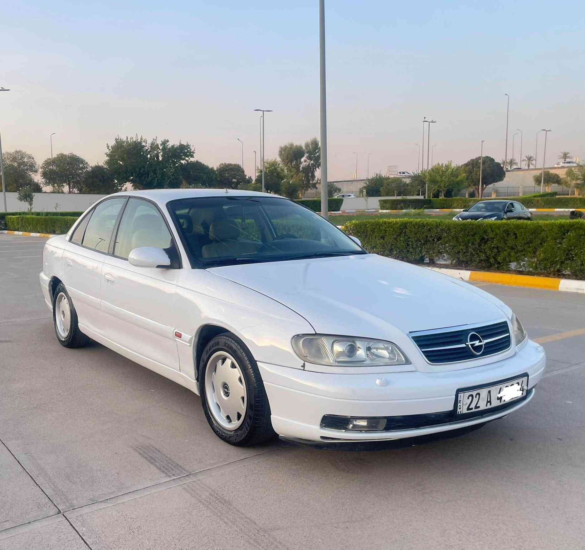 موديل 1995
گير توماتيك 
مه كينه جوار پستنه 
جوار جام كاره باى 
ئاوينه كاره باى 
ته بريدى ساردى ايش ده كا به شرته 
بى ليدرانه 
رقمو سنوى نوى  تا 2030 
سعرى 45 وه رقه مه جال 
سه ياره كه له هه وليره 
به ناو كردن به شرته 
گيرو مه كينه به شرته 
ژماره ته لفون 
0️⃣7️⃣5️⃣0️⃣6️⃣7️⃣1️⃣7️⃣1️⃣7️⃣7️⃣
وه تسئاپ أربيل, العراق
