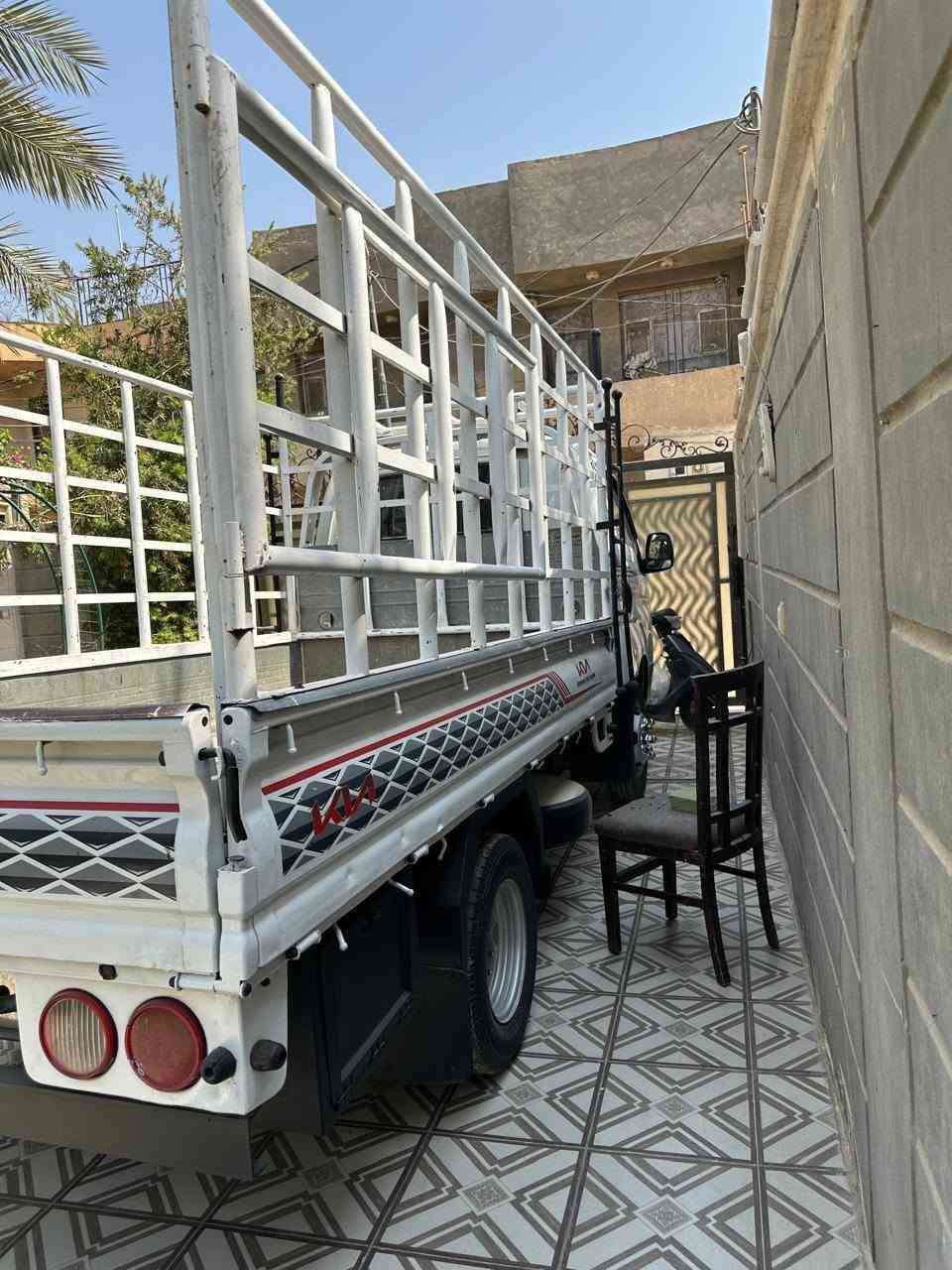 السلام عليكم كيه موديل ١٤ جاهزه
رقم بابل  سياره داخله هسه كامله
الوحات انكلزي لسه ماشادهن
سياره تجي اشوفه او قتنع بيه ياالله تاخذه
الاستفسار ***********  تحويل ثاني يوم سنويه ٢٩ تسقط
السعر  ١١٧ $
