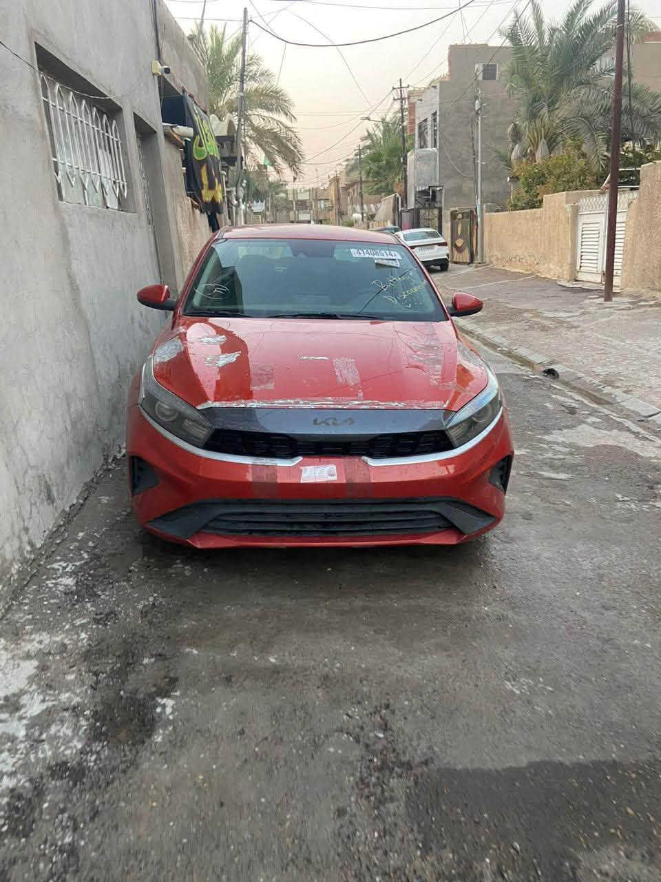 سلام عليكم. فورتي ٢٢.  حادثه موضح. بصور.
دوشمه عام تخم تاير منضوومه. غاز كامله سياره للاخير.  ماشيه ٨٩ 

معروضه ب١٤٧. وبيها مجال. قليل.  ‭***********‬
