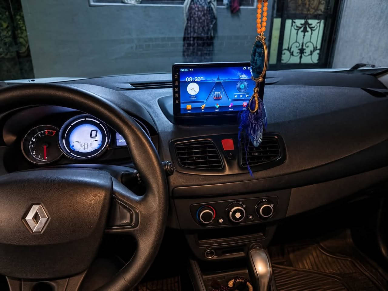 🚘 للبيع رينو فلونس 2014
رقم بغداد إنكليزي، باسمي ومكفولة، محرك وكير وحدادة، جاهزة.
💰 السعر ,65  قابل للتفاوض العنوان البصره الزبير
📞 ***********
