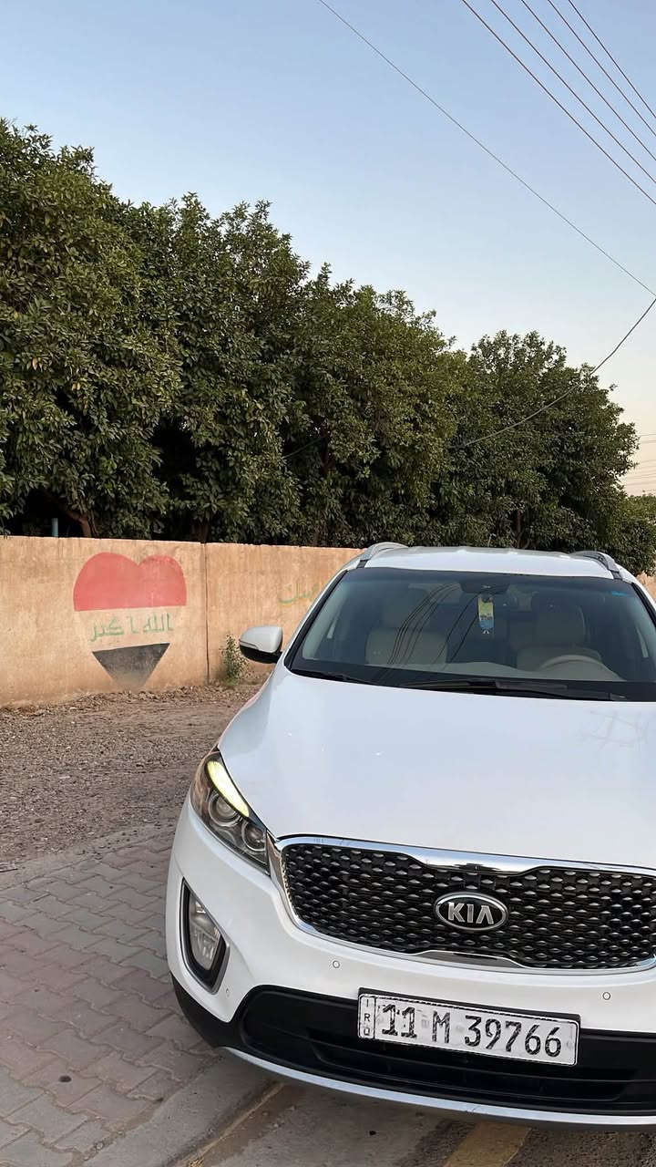سلام عليكم 
سورنتو موديل ٢٠١٧ خليجي 
ماشيه ١٦٠ الف حقيقي 
مواصفات السياره 
رقم بغداد تحويل ثاني يوم 
تشغيل بصمه وكامره 
حساسات 
تخم تأيرات جديد 
صدر جديد
امامي وخلفي 
ترحيب ذكي أبواب
ومواصفات الخليجي معروفه 
صور السونار  موجوده 
بيه نص قطعه صبغ جاملغ يمنه 
البنيد امبدل اصلي شركة 
السعر ١٨٥ وترهم مراوس بافلون موديل ٢٠١٢ خليجي
مكاني صلاح الدين قضاء بلد الضلوعيه
الاتصال ***********
