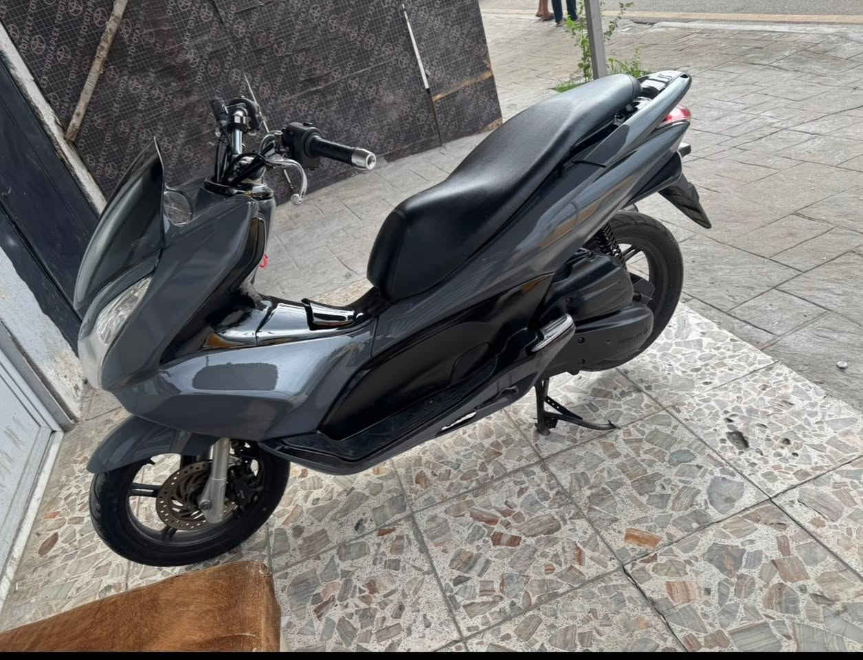 PCX • ياباني • مصبغوخه