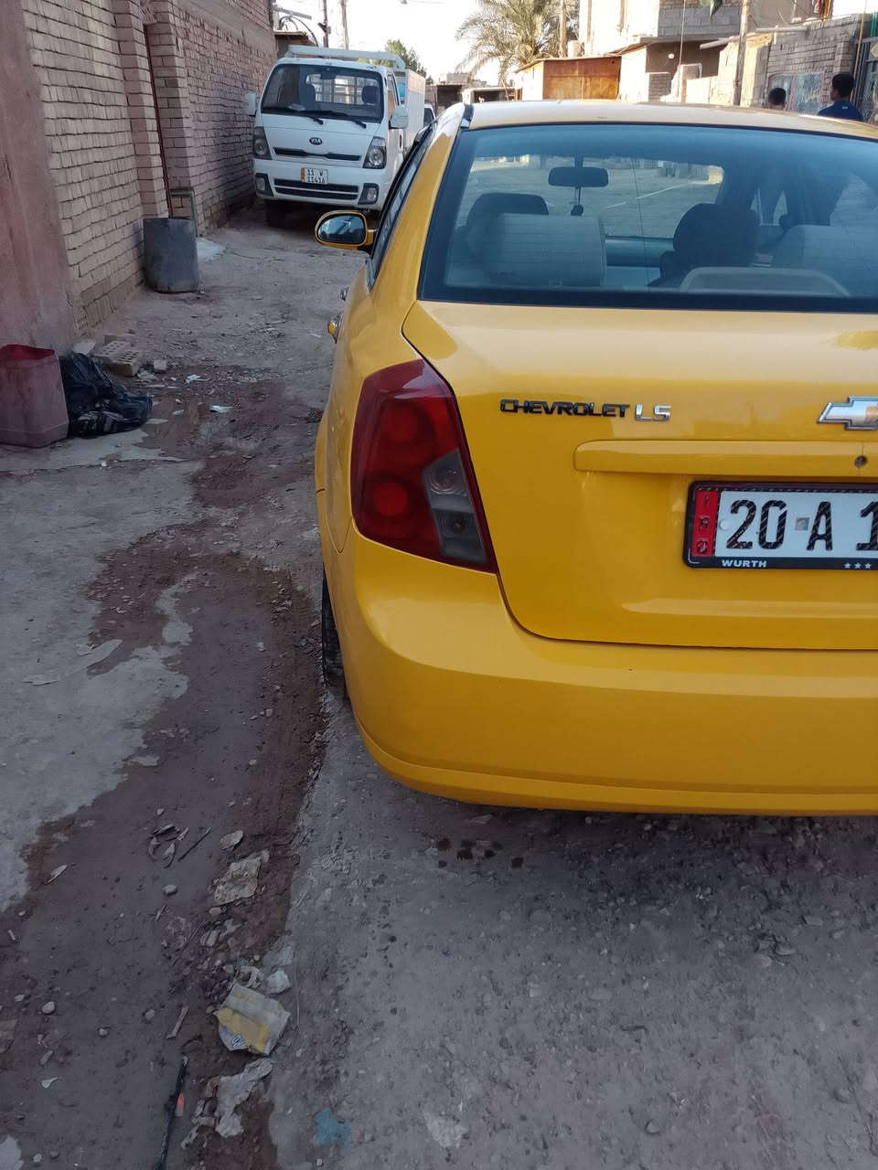 فورنزة للبيع موديل ٢٠٠٧ محرك ٢٠٠٠ 
رقمها ديالى مشروع  وطني تجي وتشوف يرادلهة ترتيبات بسيطة مصبوقة عام  وعارضة ب50   مكان السياره بغداد النهروان
رقم ***********
