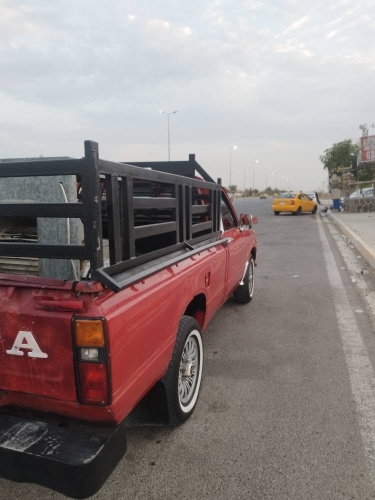 بيكم موديل 82 گير ومحرك ونجي ياباني گير اوتوماتيك بطاقة بانزين بيها رقم كركوك مشروع وطني سنوية لل28 شرط التحويل سيارة معمره ع شاصي بس الجناي يعرف شنو تعمير ع شاصي مابيها نقص برغي السيارة احلى من الصور سعرها 50 عنوانها كركوك رقم الهاتف ***********.... ملاحظة اكو مثلها حتى ب10 اوراق بس كلشي بسعره السيارة متعوب عليها كركوك, العراق

