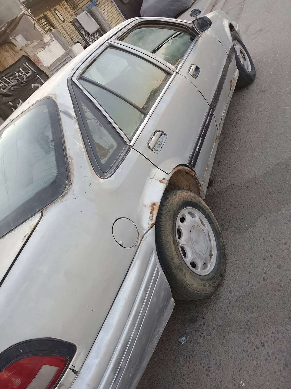 برنس موديل 93 رقم قادسية تحويل مباشر كير ومكينه واكسل مكفولات كير عادي تخم تايرات جديد ويل كب منظومه بنزين جديدة كهربائيات شغاله غرفة نظيفة 
نقصها بطاين باب السكن والسايق وماطور جام والكشر بي جراد وخياسات واضحة بالصور السيارة شغاله نكرة مكاني بغداد الزعفرانيه السعر 18 وترهم مراوس باوتوماتيك حتى لو اطي فرق وهذا رقمي بي واتس *********** وتحياتي للجميع
